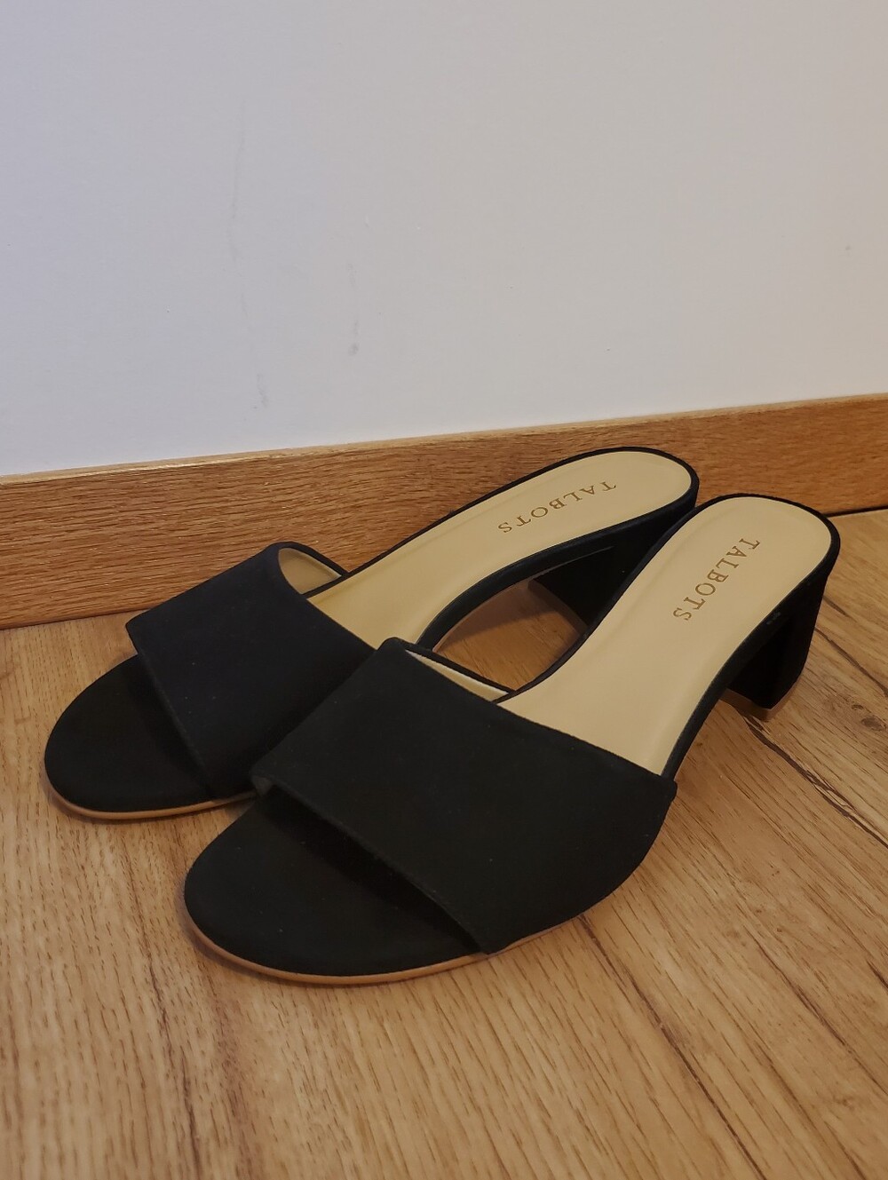 Talbots Black Open Toe Heel Velvet Feel Genuine Leather Upper Size 9 M